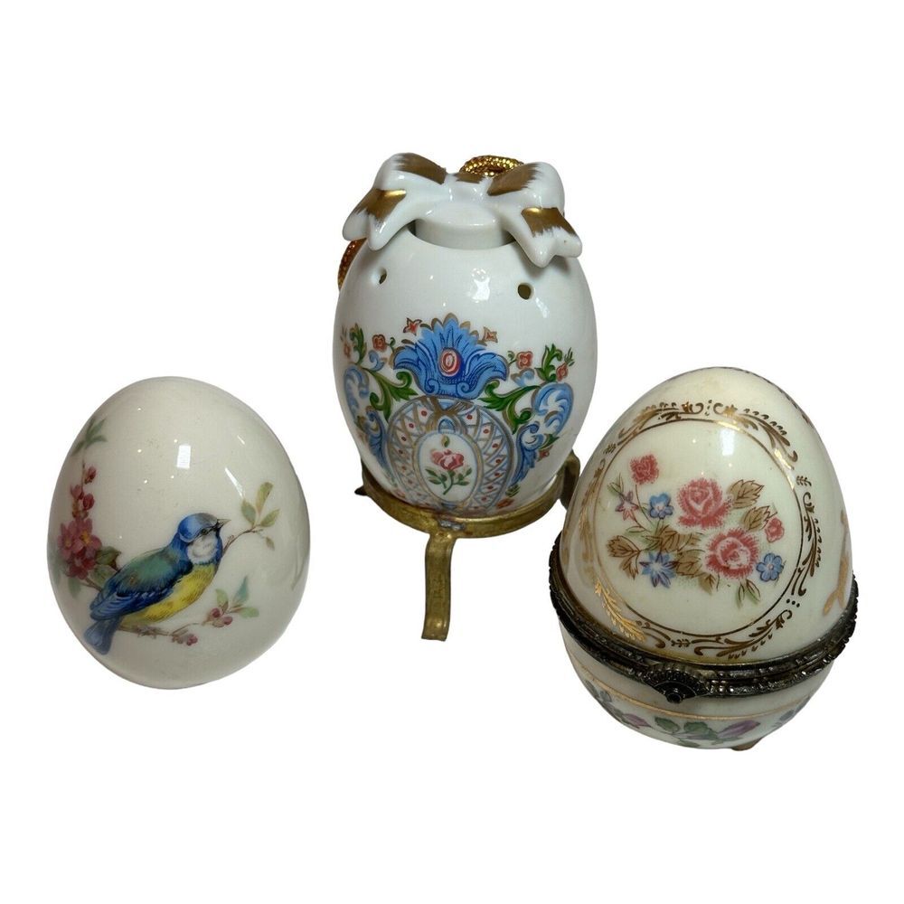 Vtg Hand Painted Porcelain‎ Bisque Egg Floral Bird Trinket Box Ornament Set Of 3